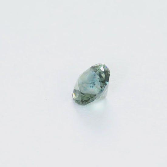 MS0141 1.05ct blue-green color shift stormlight round montana sapphire