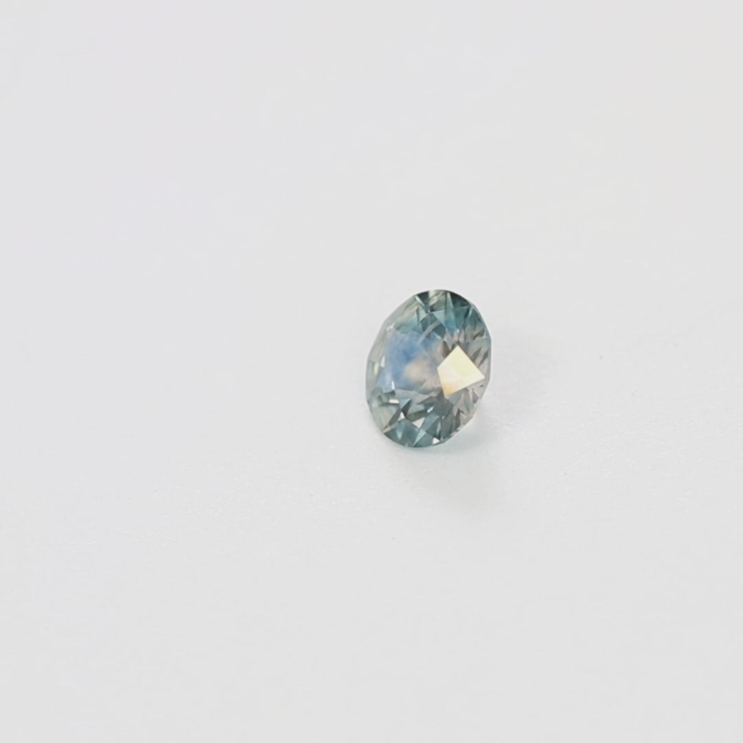 MS0179 0.54ct color changing round montana sapphire
