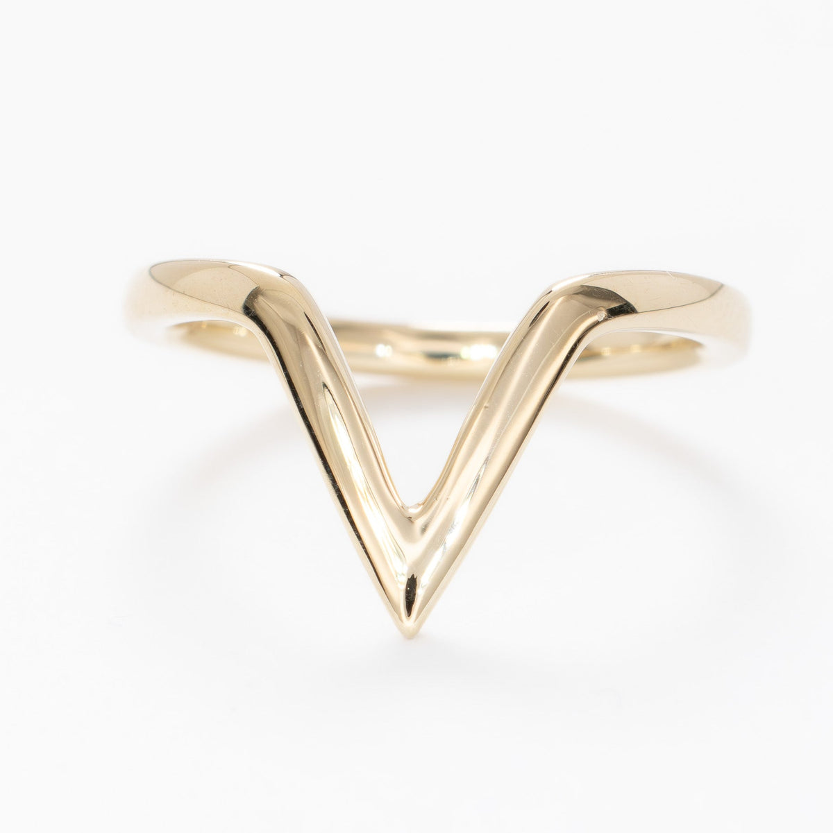sadie half halo wedding set in yellow gold with kite cut lab alexandrite