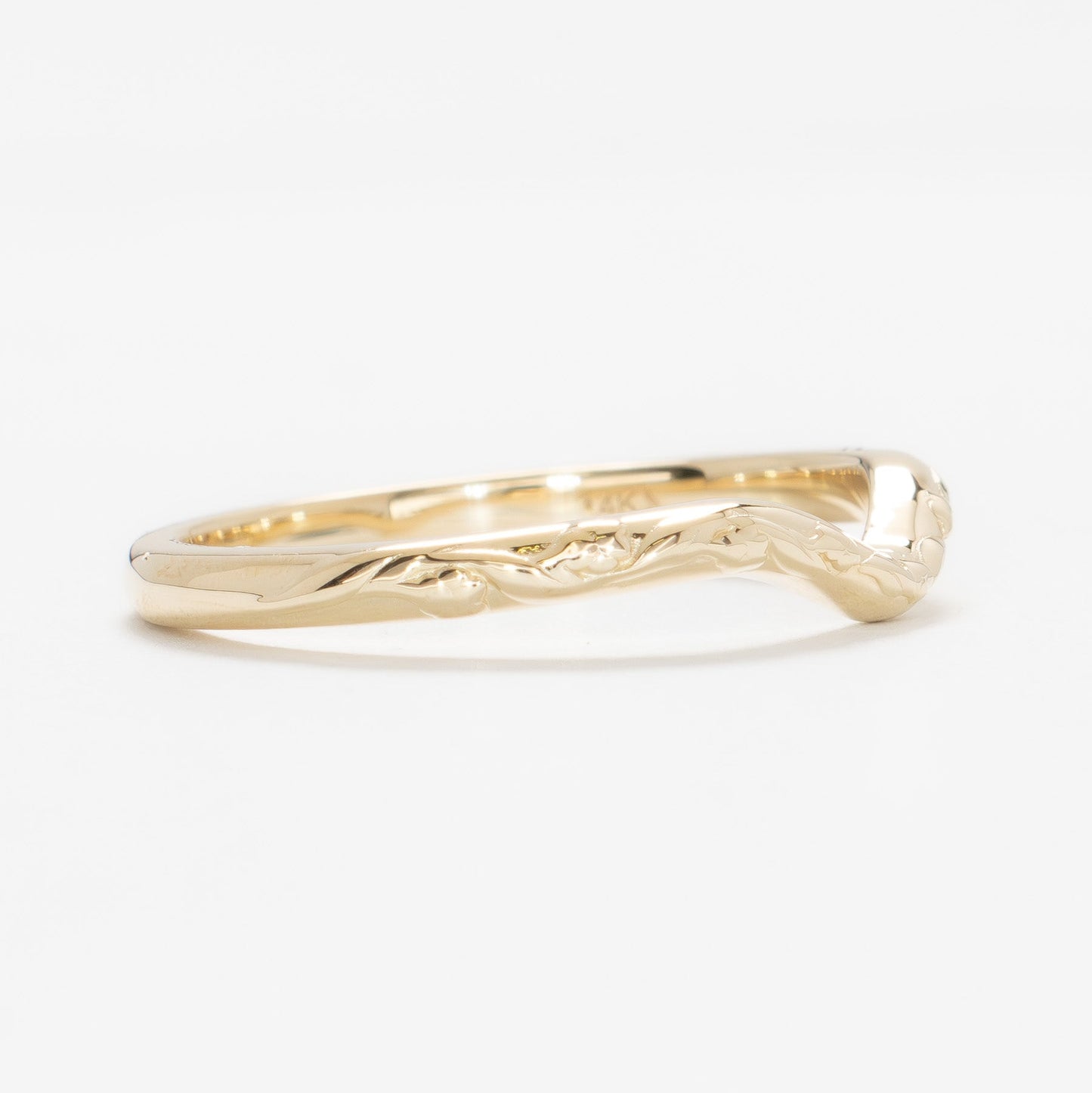 shelby band in yellow gold