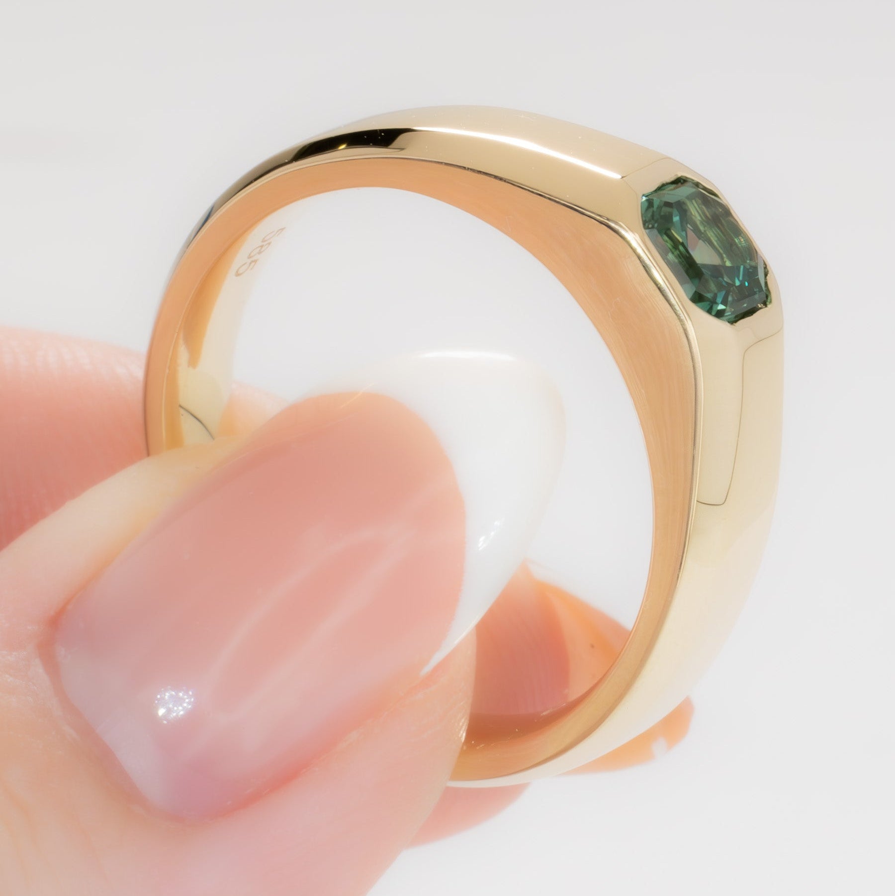 stevie flush set ring in yellow gold with green lab sapphire asscher